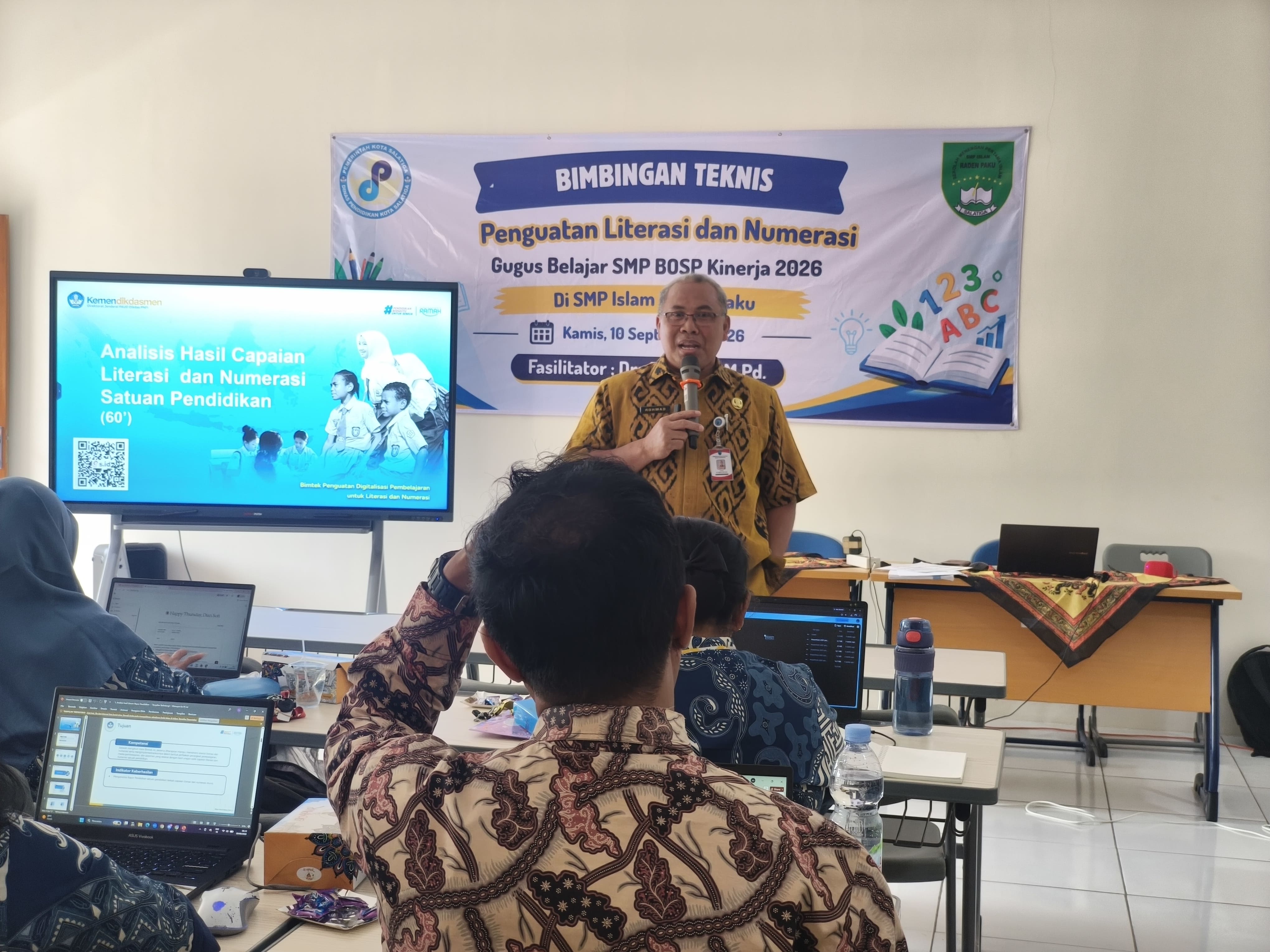 SMP Qurani Unggulan Al Azhariyyah Menjadi Tuan Rumah Bimtek BOSP Kinerja 2026: Penguatan Literasi dan Numerasi