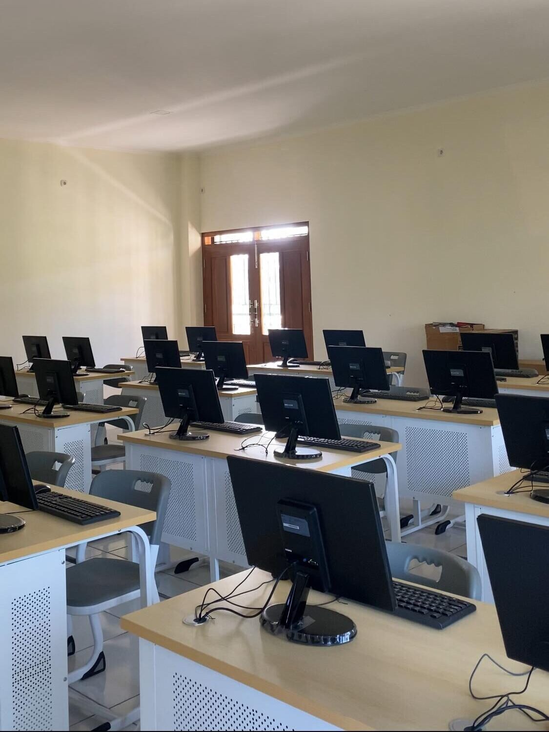 lab komputer